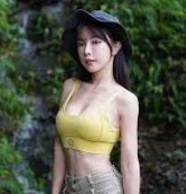 服务页摘要明亮